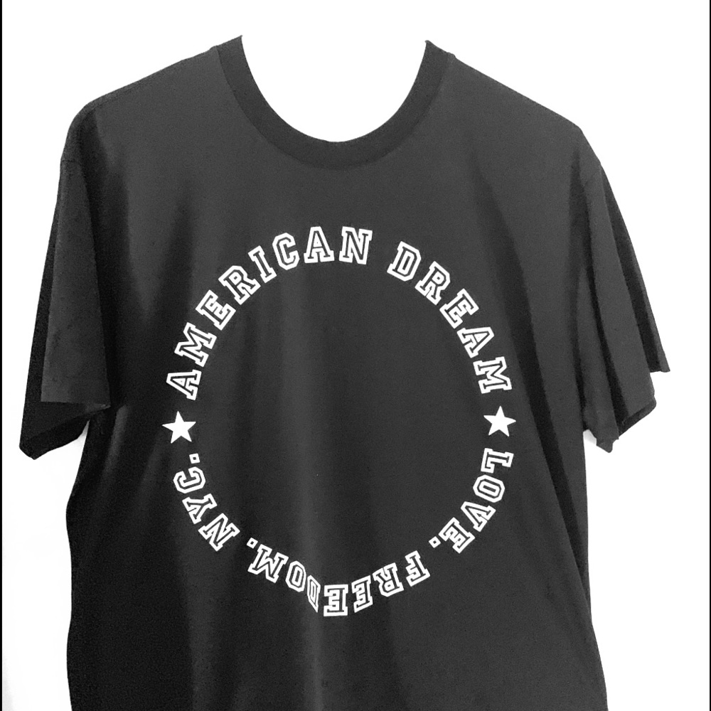 Givenchy (American Dream T-Shirt)